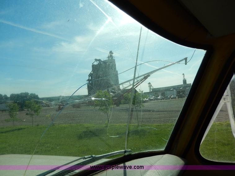 image for item I4491 1969 Ford F350 pickup truck