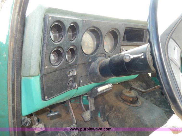 image for item I4492 1976 Chevrolet 1500 Custom Deluxe pickup truck