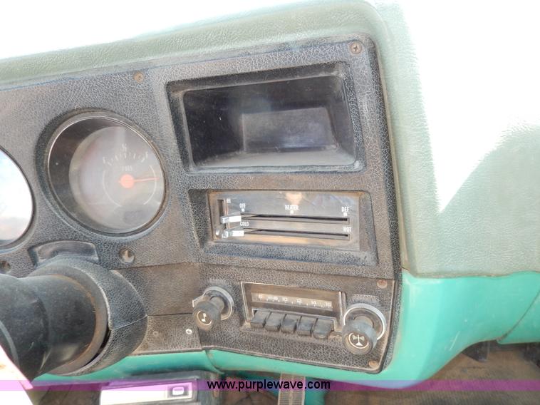 image for item I4492 1976 Chevrolet 1500 Custom Deluxe pickup truck