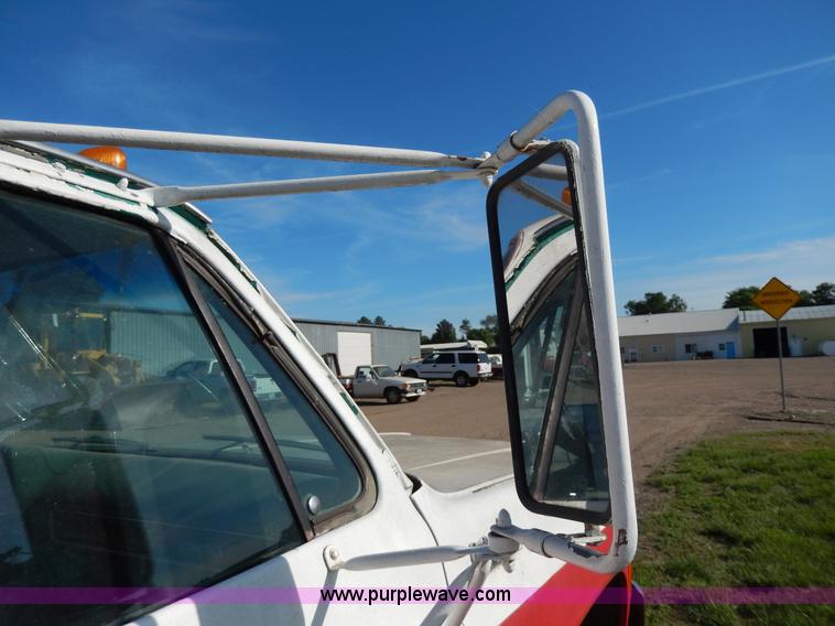 image for item I4492 1976 Chevrolet 1500 Custom Deluxe pickup truck