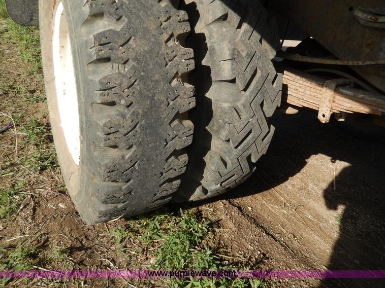 image for item I4492 1976 Chevrolet 1500 Custom Deluxe pickup truck