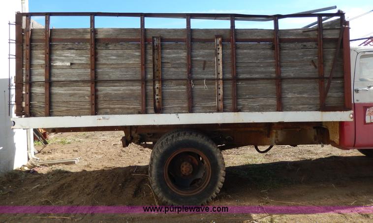 image for item I4493 1958 Ford dump truck