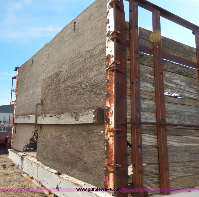 image for item I4493 1958 Ford dump truck