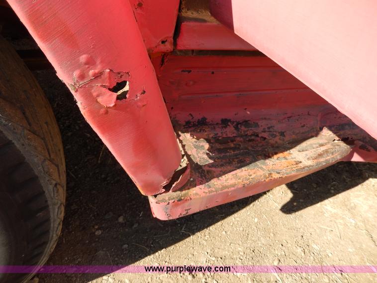 image for item I4494 1964 Chevrolet box truck