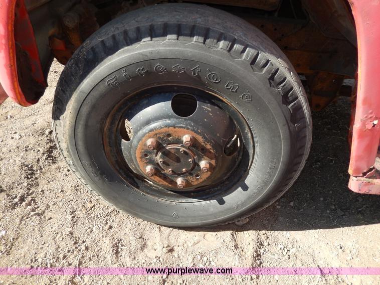 image for item I4494 1964 Chevrolet box truck