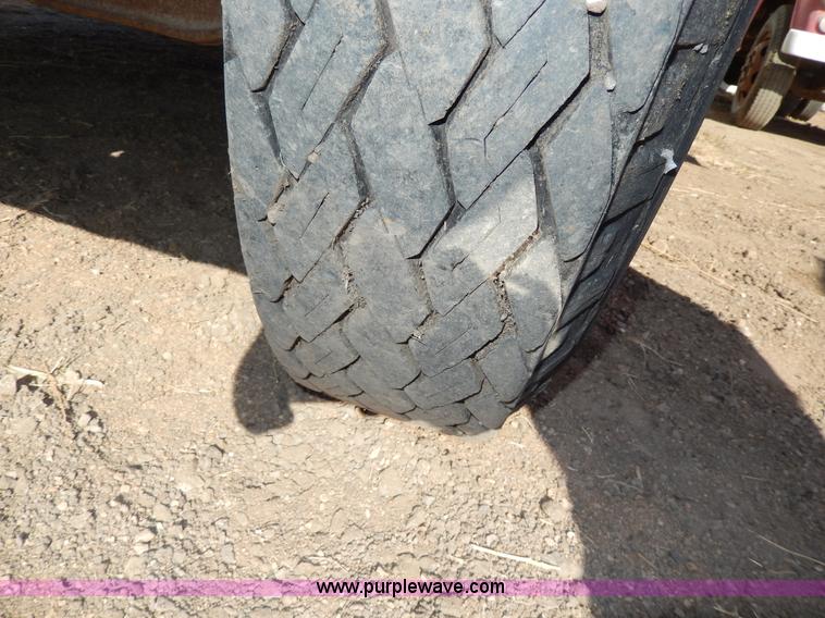 image for item I4494 1964 Chevrolet box truck