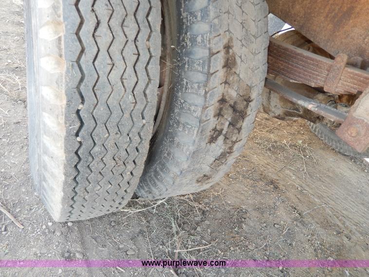 image for item I4494 1964 Chevrolet box truck