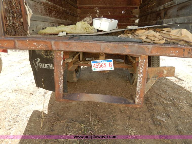 image for item I4494 1964 Chevrolet box truck