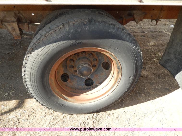 image for item I4494 1964 Chevrolet box truck