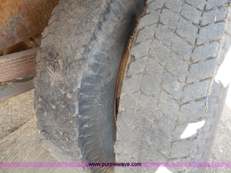 image for item I4494 1964 Chevrolet box truck