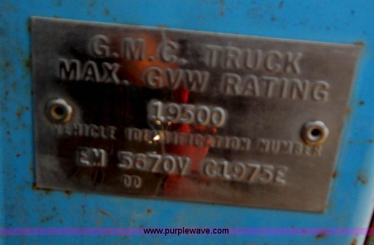 image for item I4495 1967 GMC flatbed dump truck