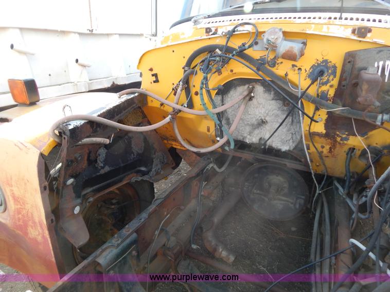 image for item I4496 1978 International dump truck