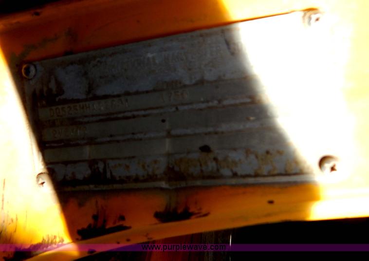 image for item I4496 1978 International dump truck