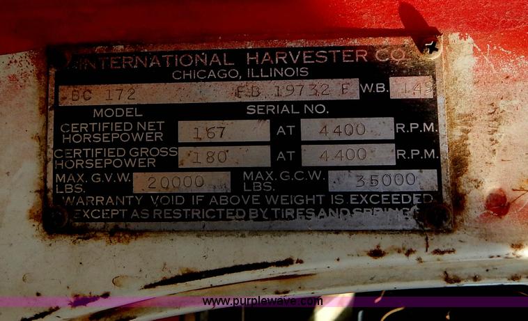 image for item I4497 1961 International BC170 dump truck