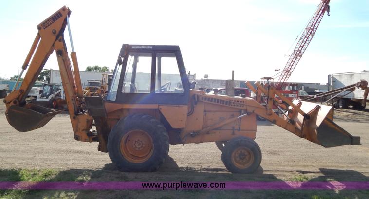 image for item I4499 1977 Case 580C-CK backhoe