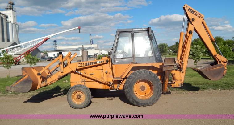 image for item I4499 1977 Case 580C-CK backhoe