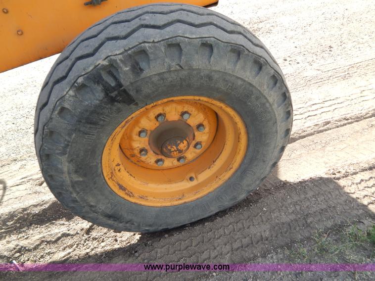 image for item I4499 1977 Case 580C-CK backhoe