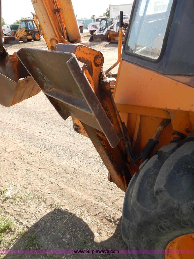 image for item I4499 1977 Case 580C-CK backhoe