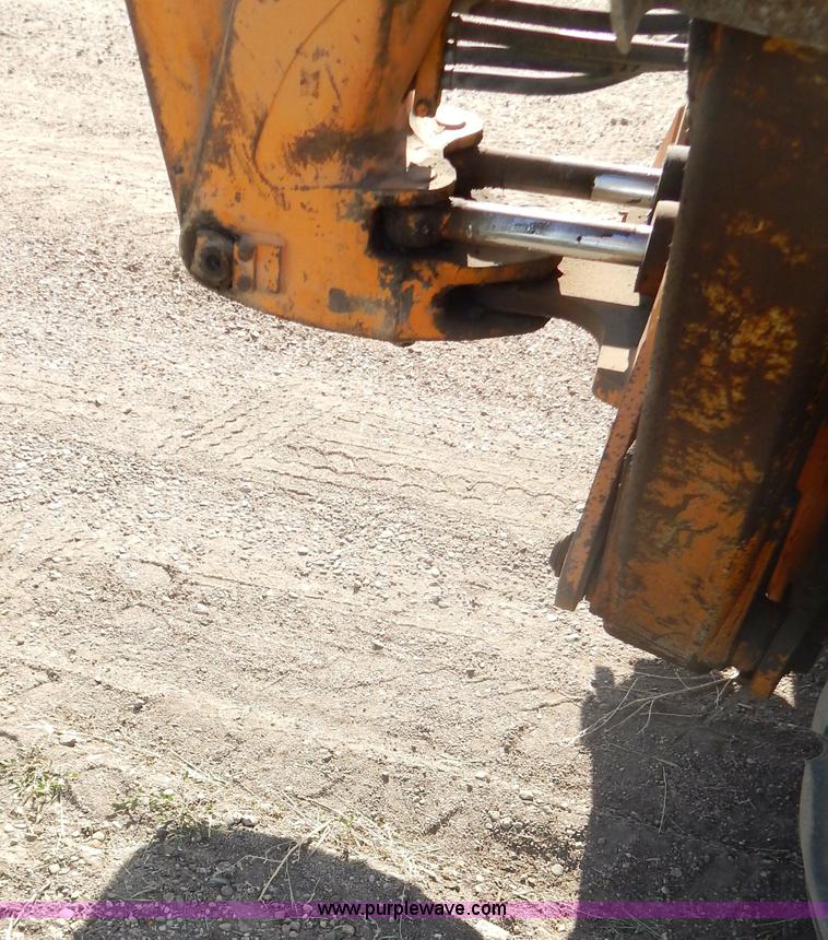 image for item I4499 1977 Case 580C-CK backhoe