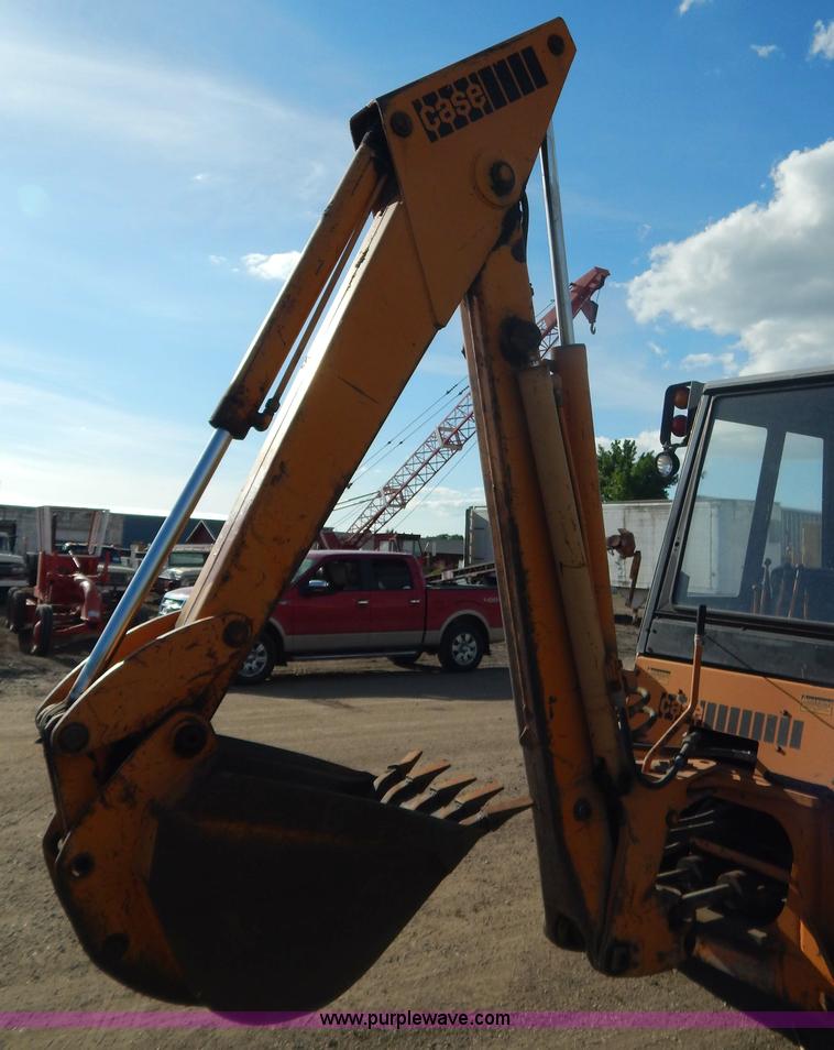 image for item I4499 1977 Case 580C-CK backhoe