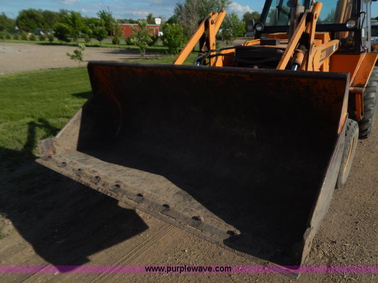 image for item I4499 1977 Case 580C-CK backhoe