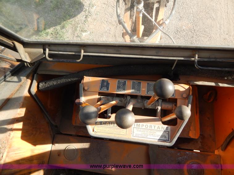 image for item I4499 1977 Case 580C-CK backhoe