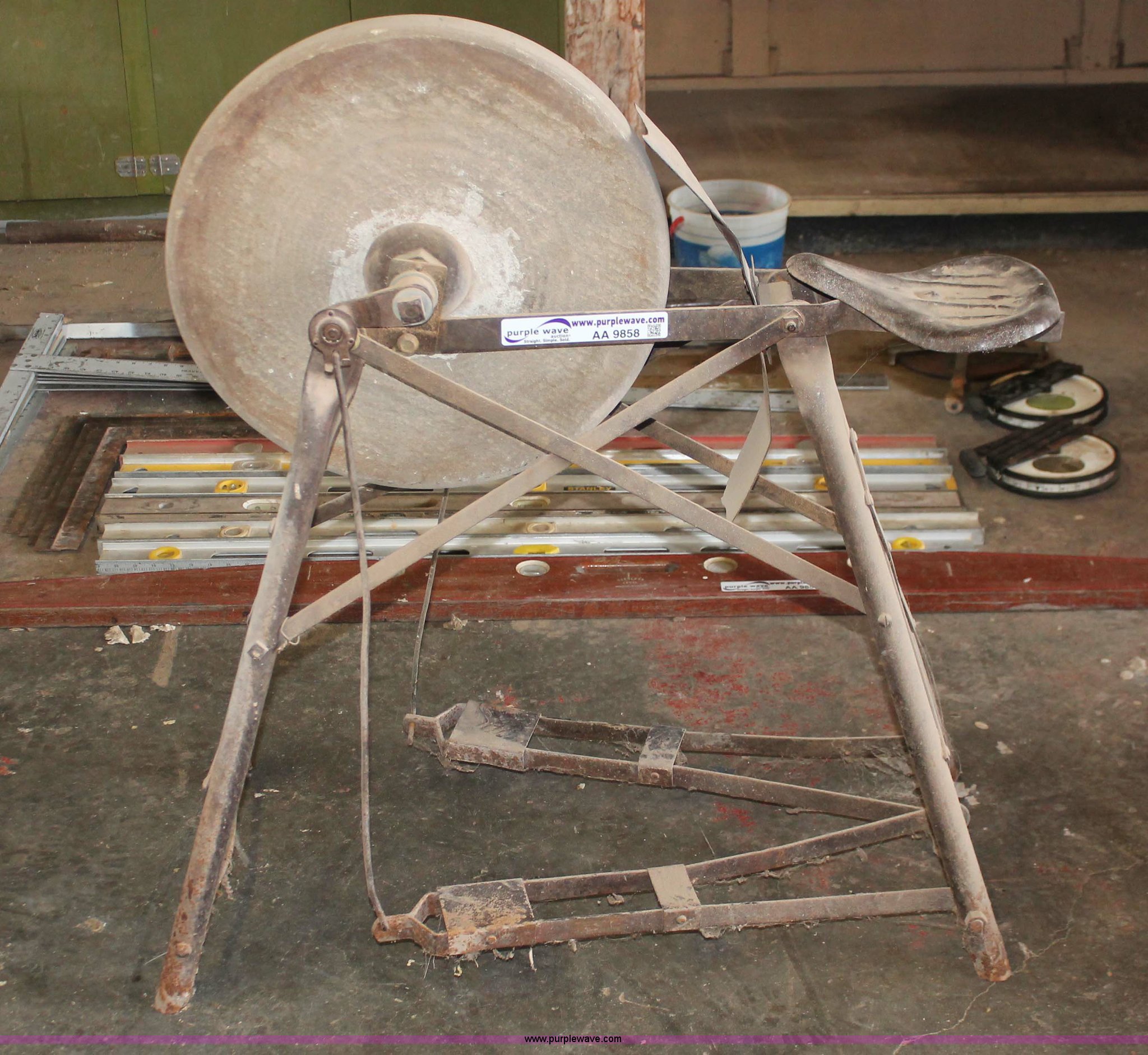 Antique pedal grinder/sharpener in Pierre, SD Item AA9858 sold