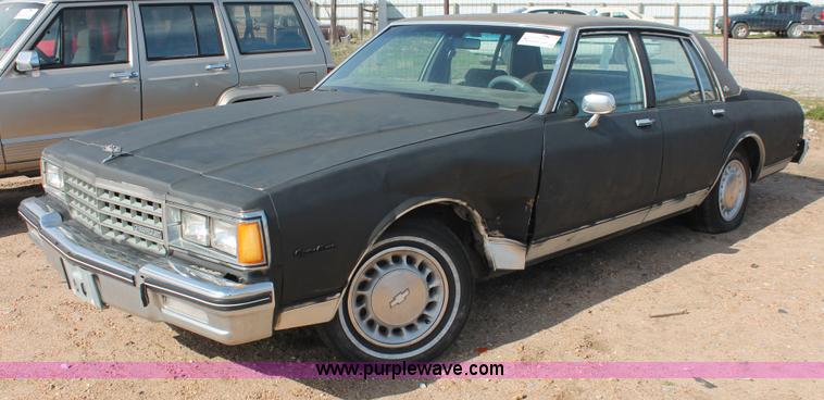 image for item E3194 1984 Chevrolet Caprice Classic