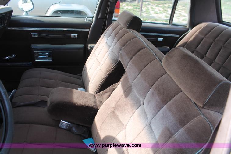 image for item E3194 1984 Chevrolet Caprice Classic