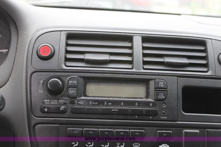 image for item E4275 1996 Honda Civic DX