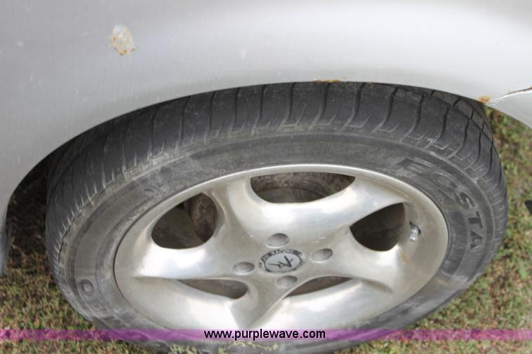 image for item E4275 1996 Honda Civic DX