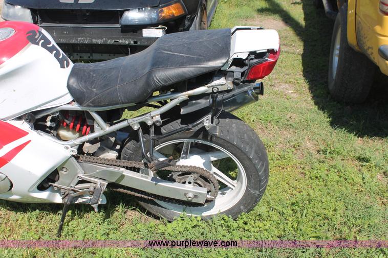 image for item H3557 1991 Honda CBR600F2 Super Sport motorcycle