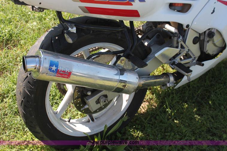 image for item H3557 1991 Honda CBR600F2 Super Sport motorcycle
