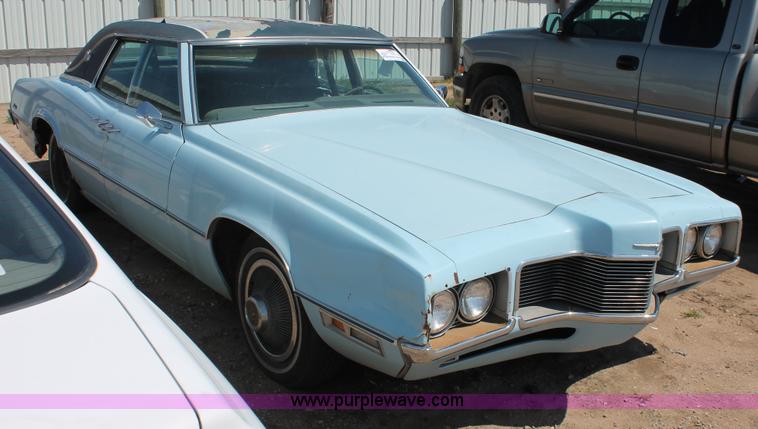 image for item H3610 1970 Ford Thunderbird