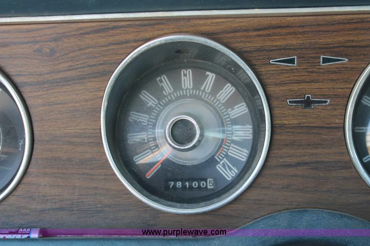 image for item H3610 1970 Ford Thunderbird