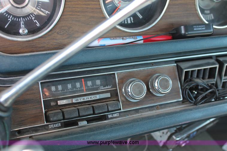 image for item H3610 1970 Ford Thunderbird