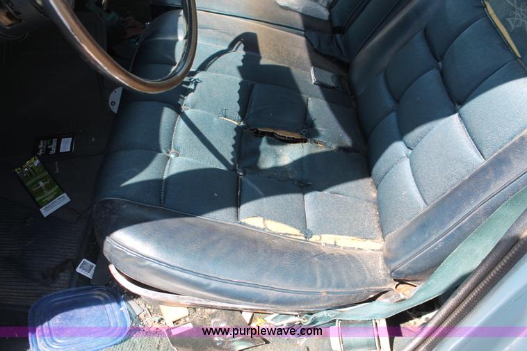 image for item H3610 1970 Ford Thunderbird