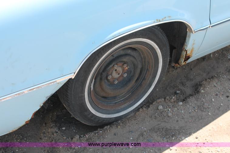 image for item H3610 1970 Ford Thunderbird