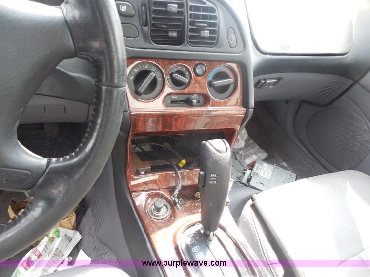 image for item H9964 1999 Chrysler Sebring LXi