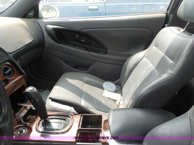 image for item H9964 1999 Chrysler Sebring LXi