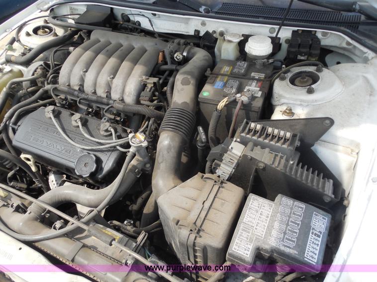 image for item H9964 1999 Chrysler Sebring LXi