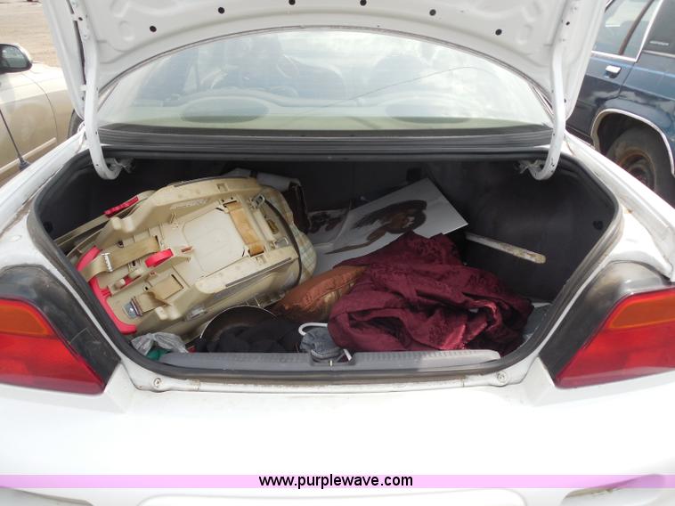 image for item H9964 1999 Chrysler Sebring LXi