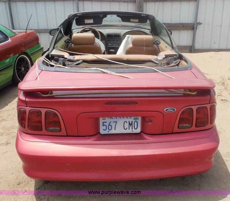 image for item H9968 1998 Ford Mustang convertible
