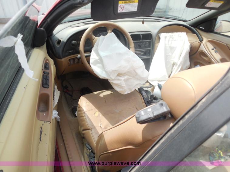 image for item H9968 1998 Ford Mustang convertible
