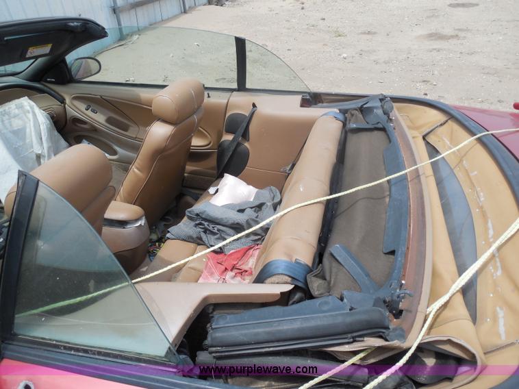 image for item H9968 1998 Ford Mustang convertible