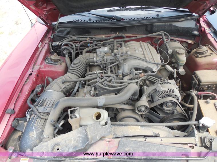 image for item H9968 1998 Ford Mustang convertible