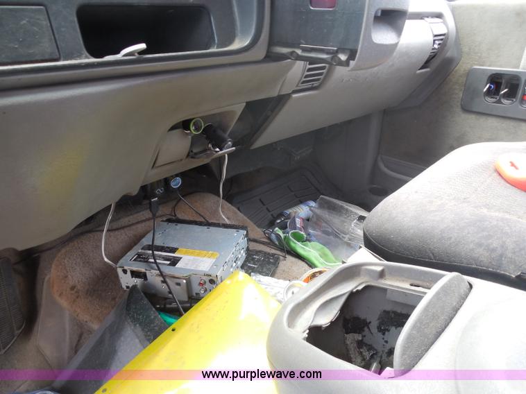 image for item H9969 1996 Chevrolet 1500 pickup truck