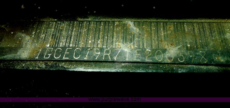 image for item H9969 1996 Chevrolet 1500 pickup truck