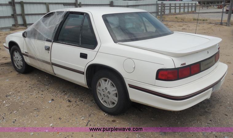 image for item H9970 1992 Chevrolet Lumina Euro