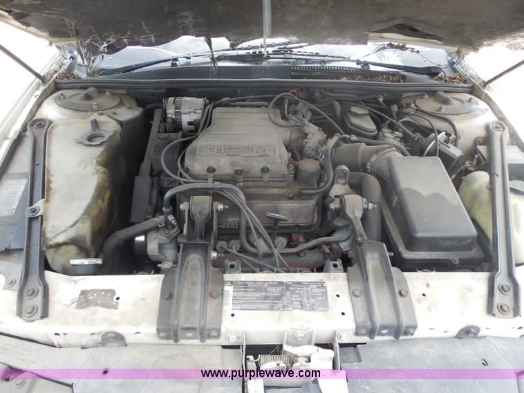 image for item H9970 1992 Chevrolet Lumina Euro